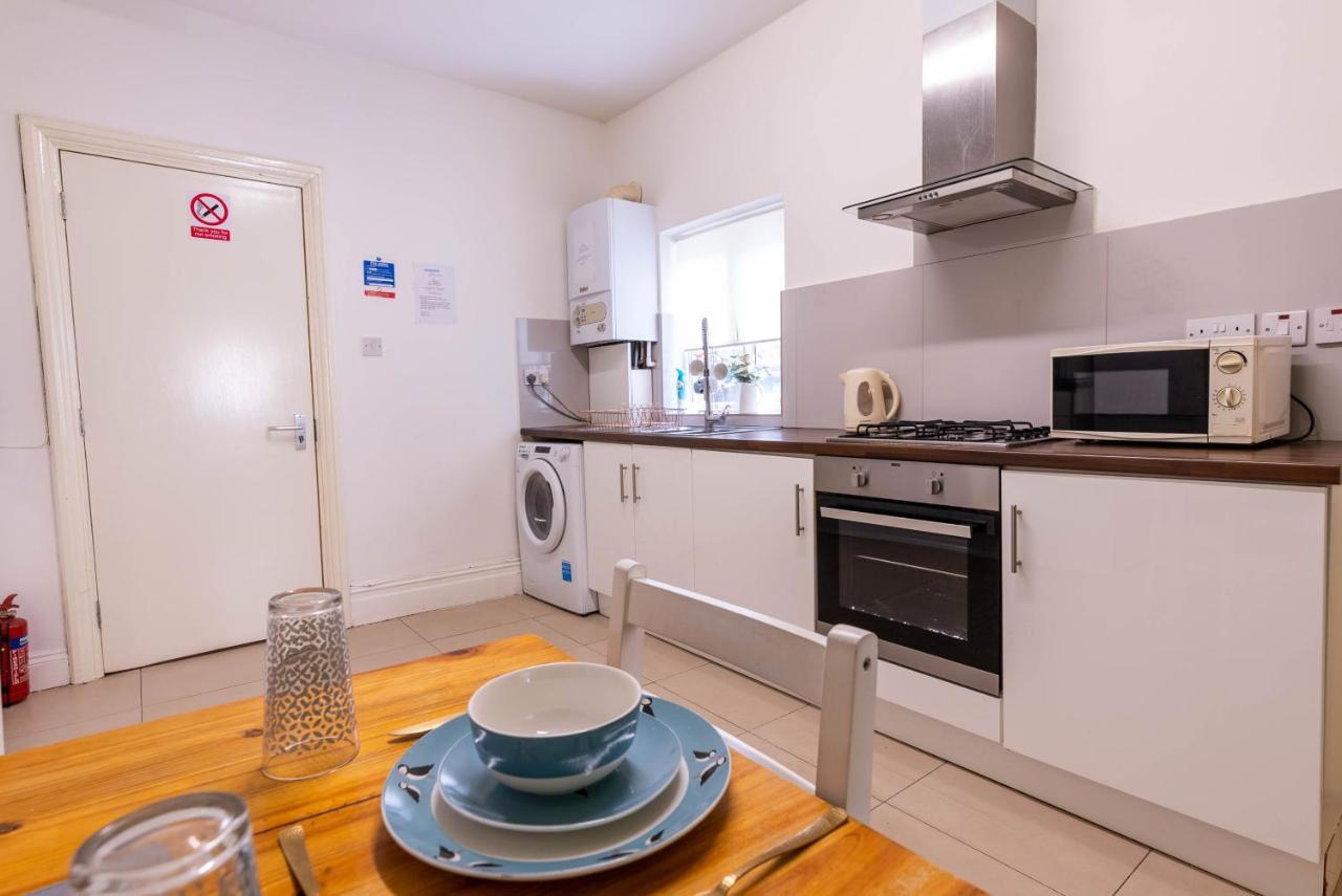 090 Beautiful 1 Bedroom Flat Near Luton Town And Station 外观 照片